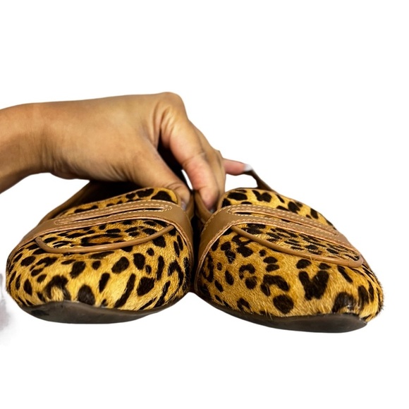 Vionic Savannah Leopard Print Flat / loader size 7 leather / cow hair - Picture 8 of 9